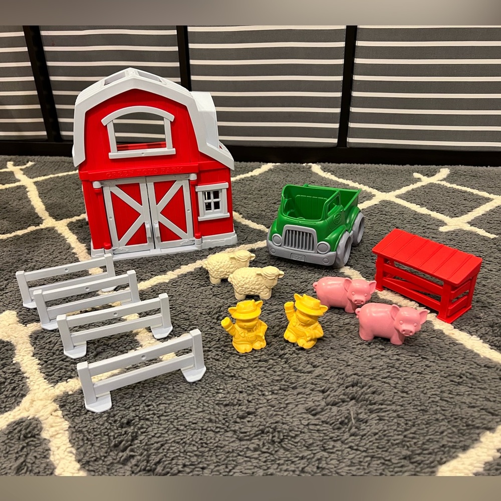Red and White Farm Playset with Green Truck - Kids Toy